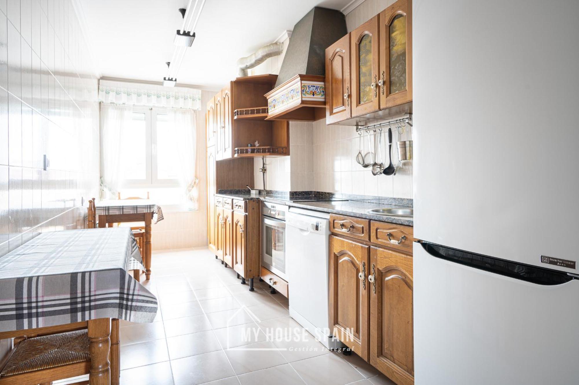 Myhousespain - Amplio Apartamento Con Vistas En Pleno Centro กิฮอน ภายนอก รูปภาพ